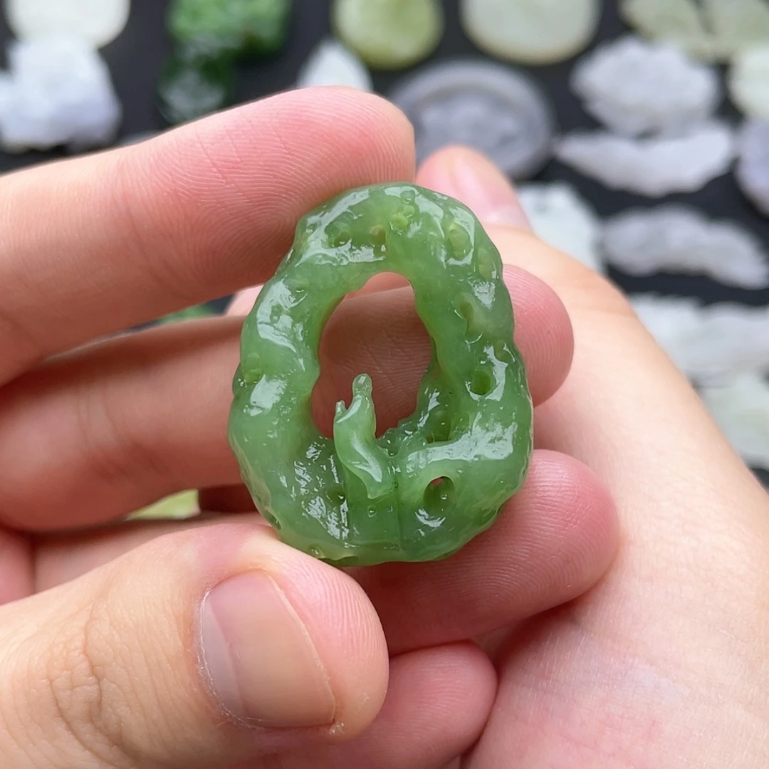 【闪购商品】颈饰未镶嵌和田玉