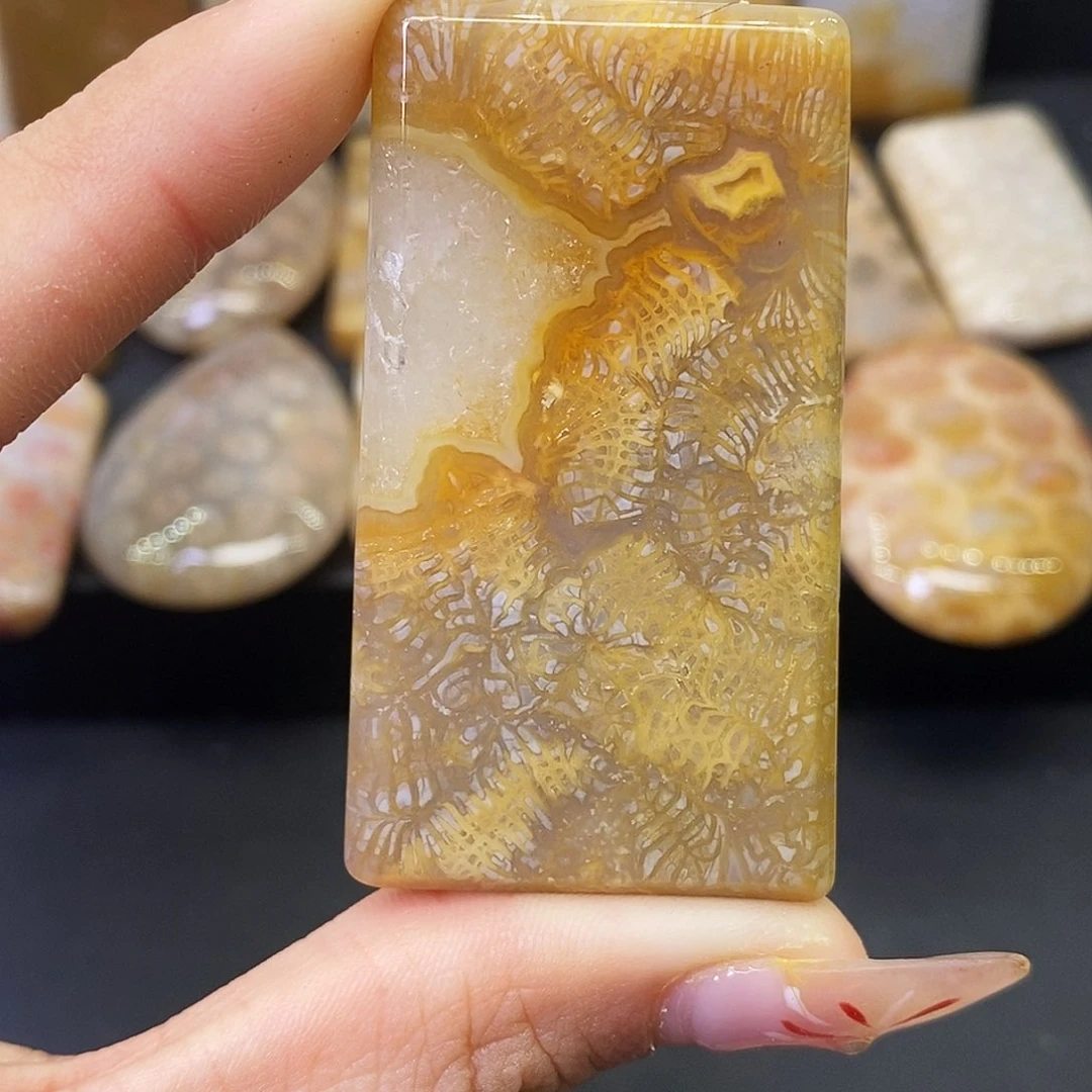 硅化玉颈饰合金*‍****