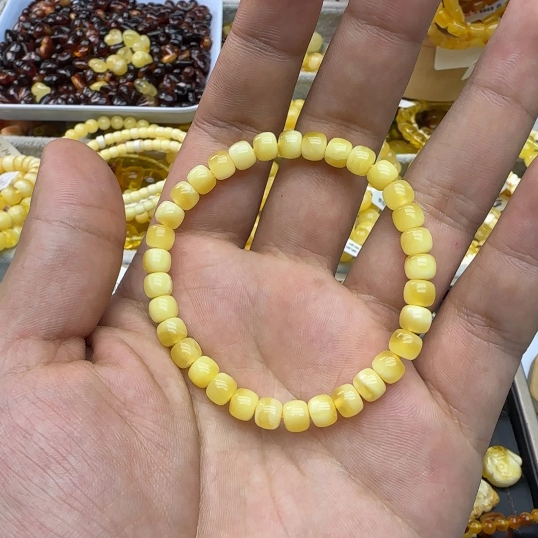 ****心琥珀未镶嵌裸石蜜蜡老型手串4.68g6.2mm