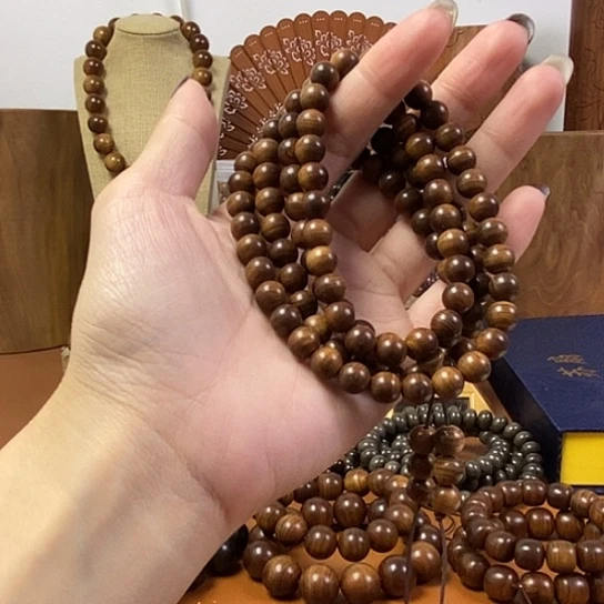 老山檀香黑肉沉水0.8/108颗