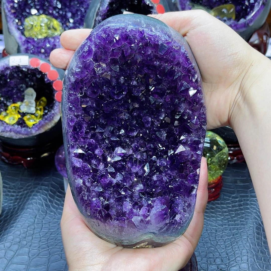 N***n未镶嵌紫晶大型摆件（非配饰）