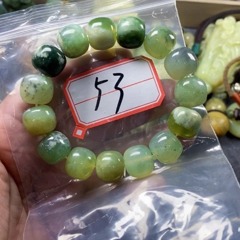 未镶嵌蛇纹石玉手链