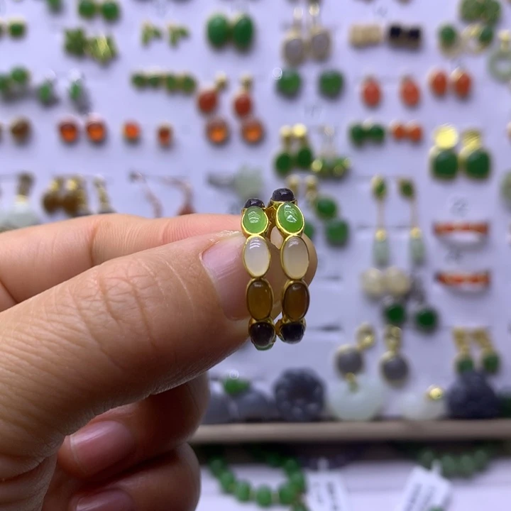 和田玉银S925镶嵌耳饰