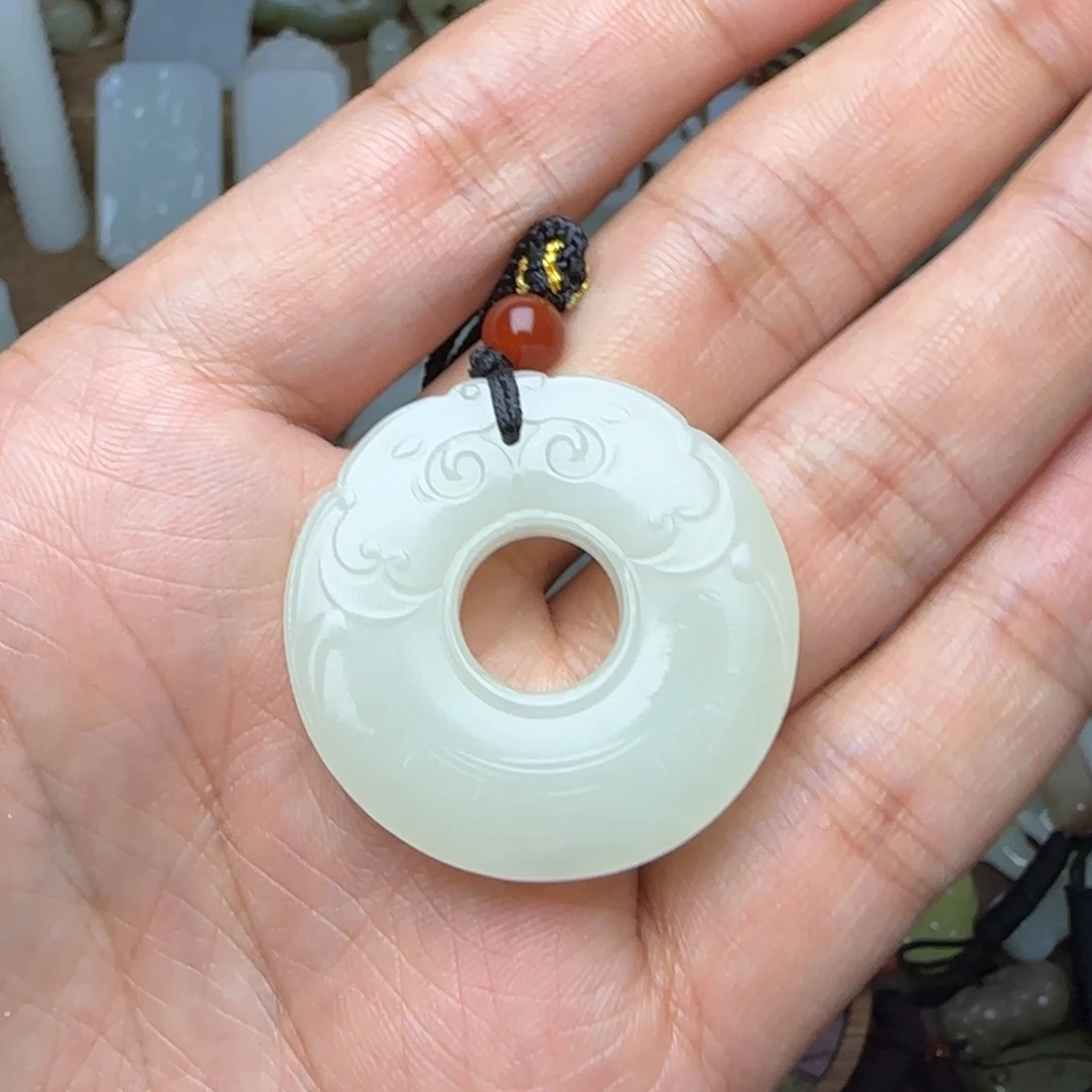 和田玉挂件未镶嵌双龙护主