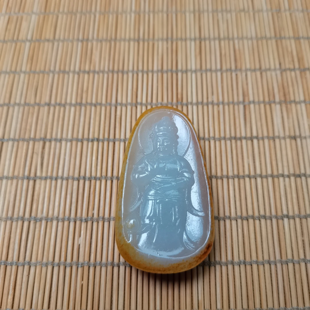 新疆和田玉莲花观音菩萨53克