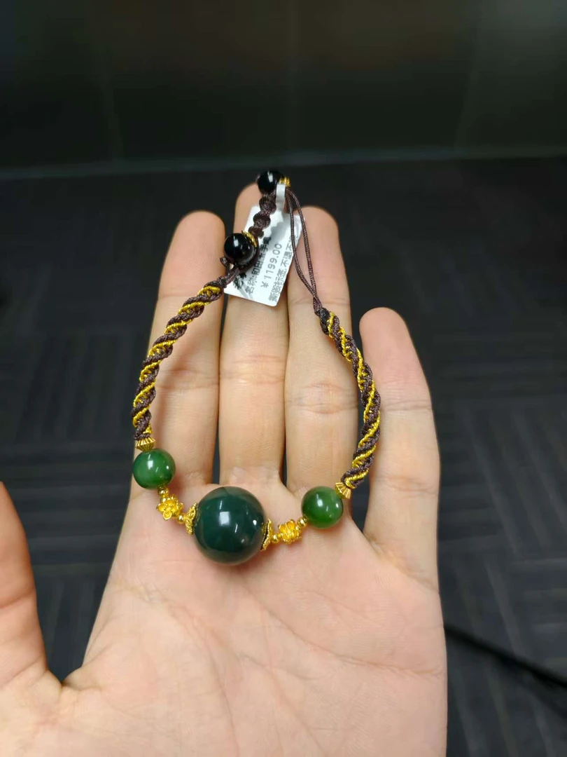 【老掌柜讲珠宝】和田玉手绳 M090107