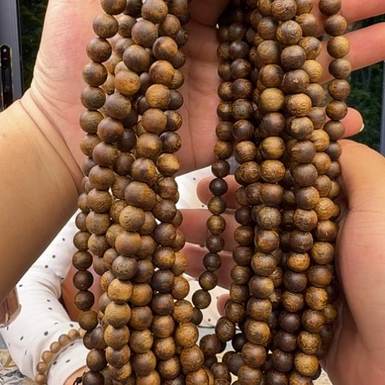 沉香手串千里香虫漏圆珠0.9-33多样性发货1条