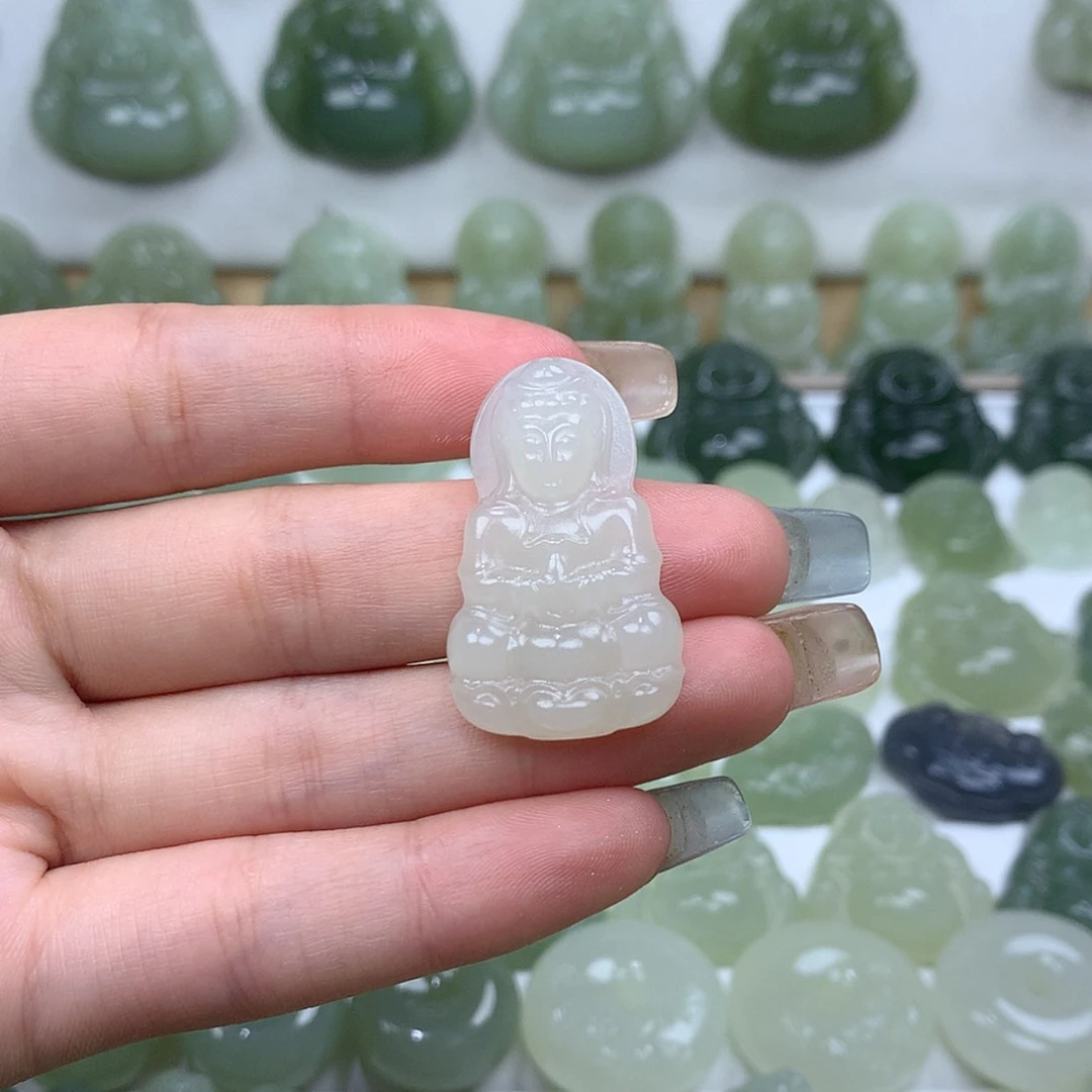 【闪购商品】颈饰未镶嵌和田玉