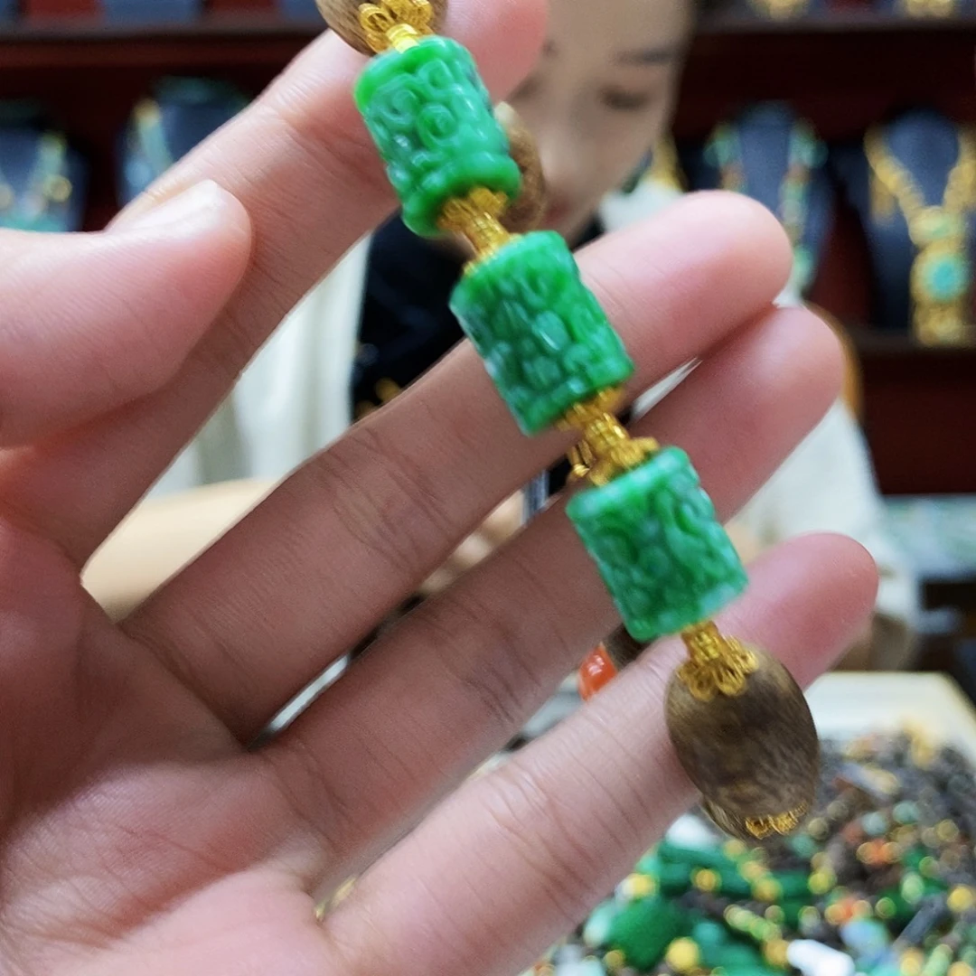 翡翠未镶嵌颈饰翡翠手串