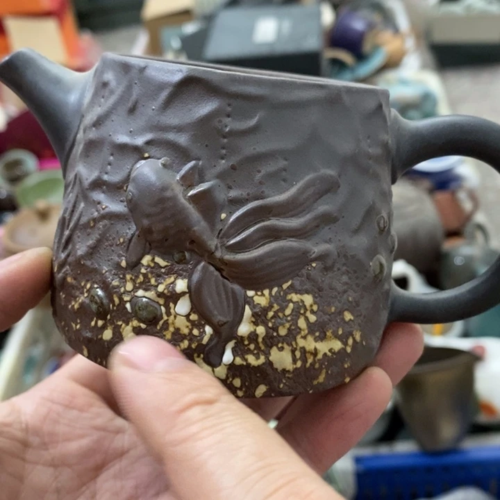 陶瓷艺术品及陶瓷壶