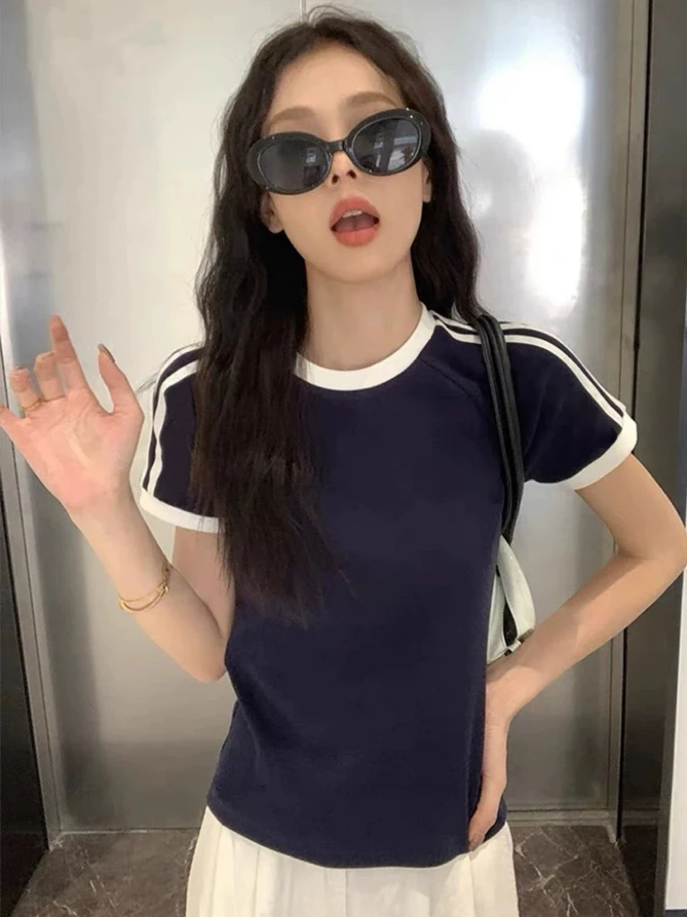 甜酷辣妹圆领三条杠正肩小众短袖T恤女夏日显瘦极简穿搭学生上衣
