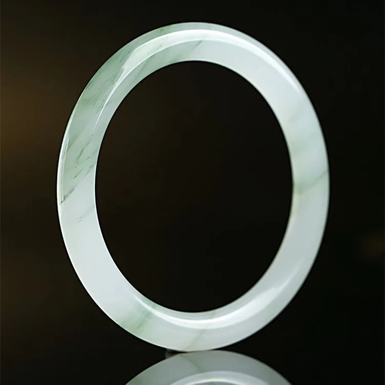 新疆天山翠叮当手镯