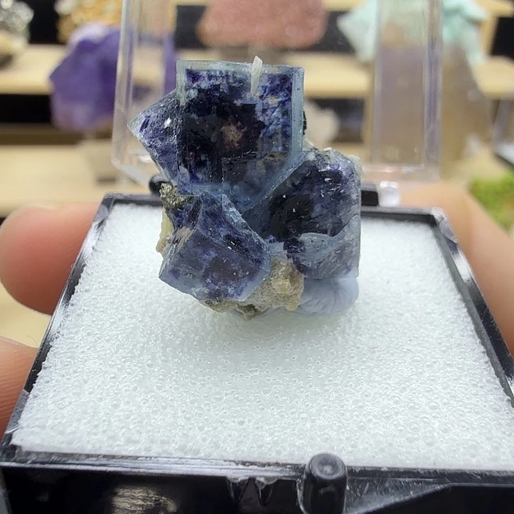 内蒙幻影萤石晶体