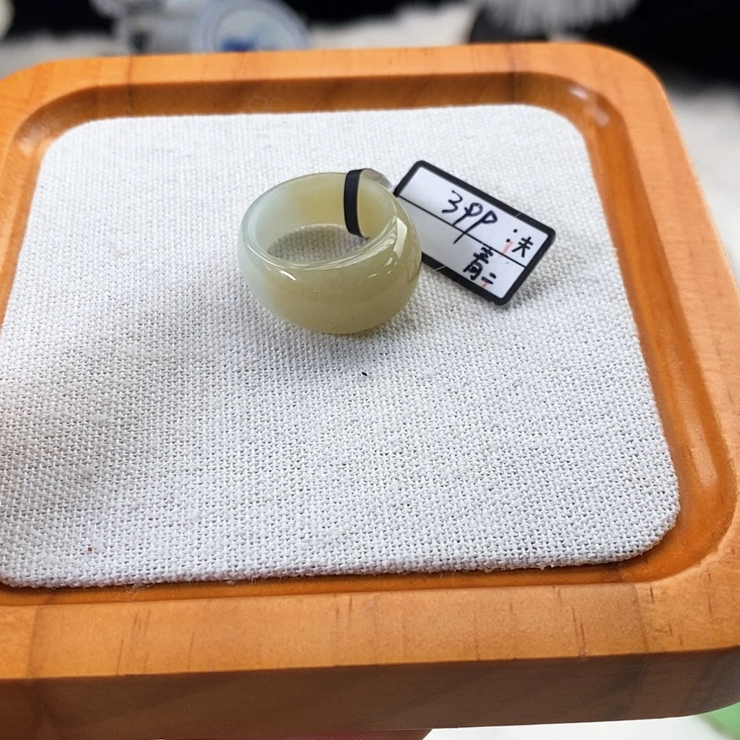 和田玉未镶嵌戒指r25奶绿渐变馒头17.4