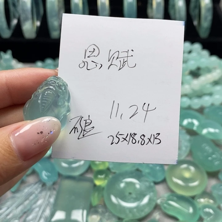 未镶嵌蛇纹石玉手镯思*