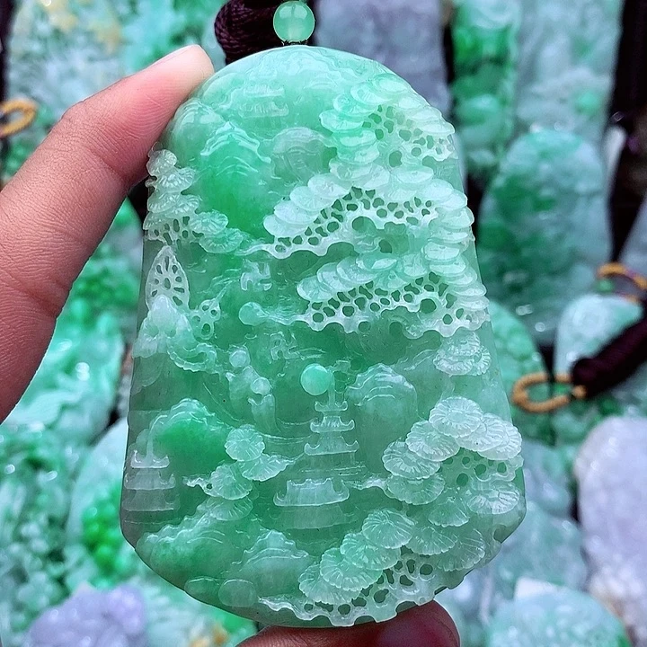 天然翡翠A货山水牌