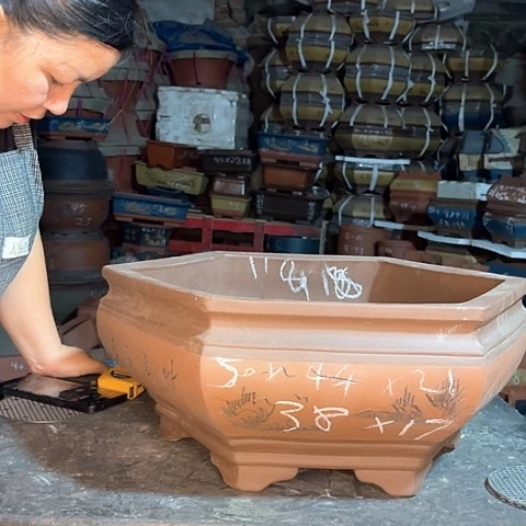 紫砂花盆六方盆一个