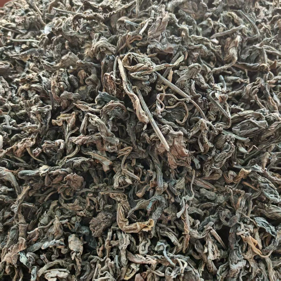 2006年 兴海茶厂 班章野某生樟烟香  普洱熟茶（7级散茶）拍三发四