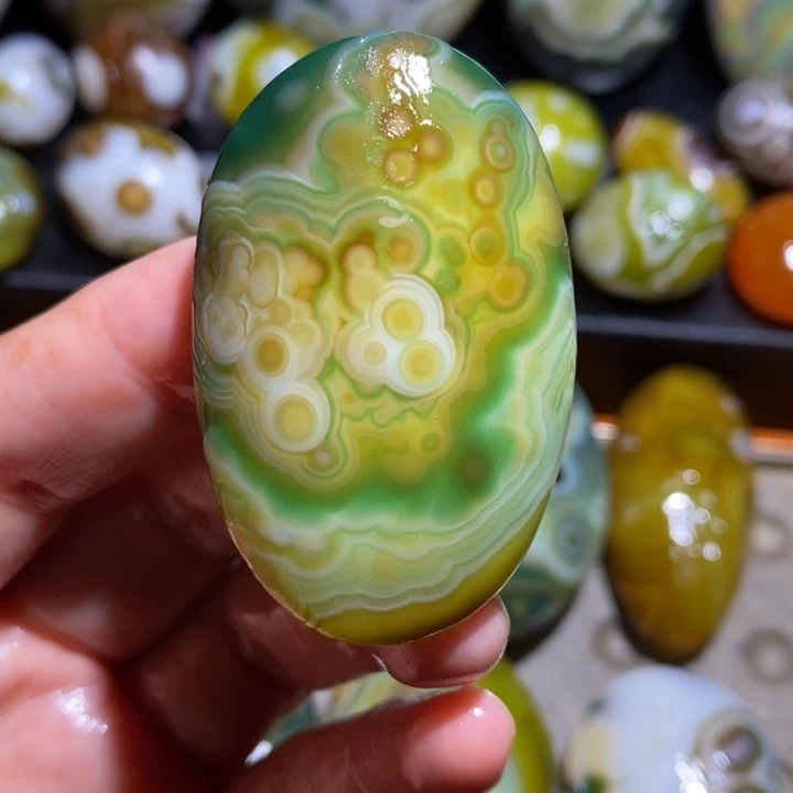 未镶嵌玛瑙/玉髓珠宝半成品128