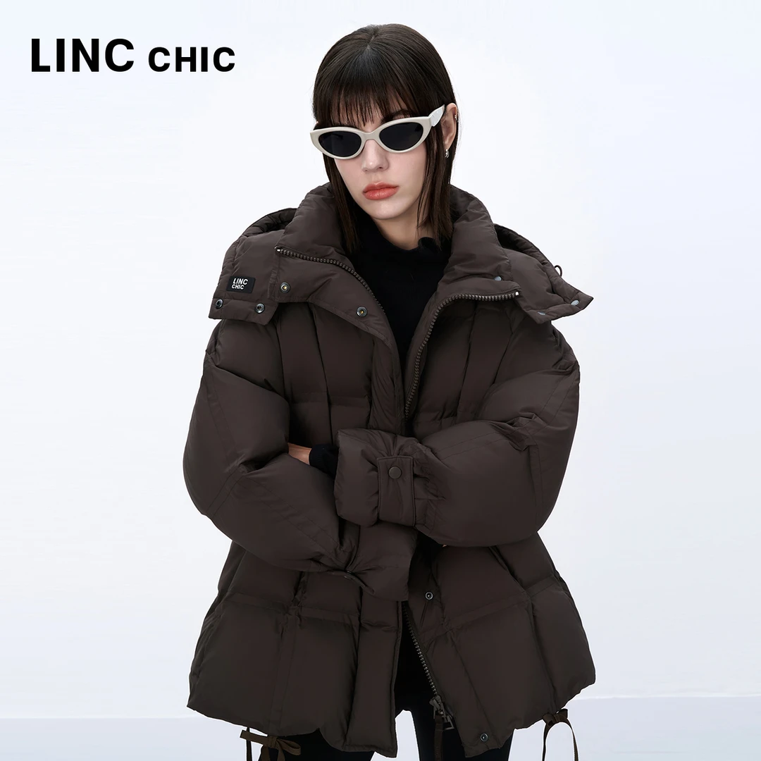【明星同款】LINC金羽杰2024年新款连帽一手长羽绒服女Y24802164