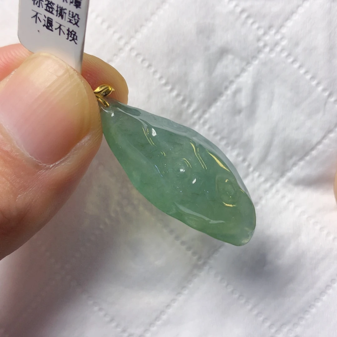 翡翠挂件未镶嵌124