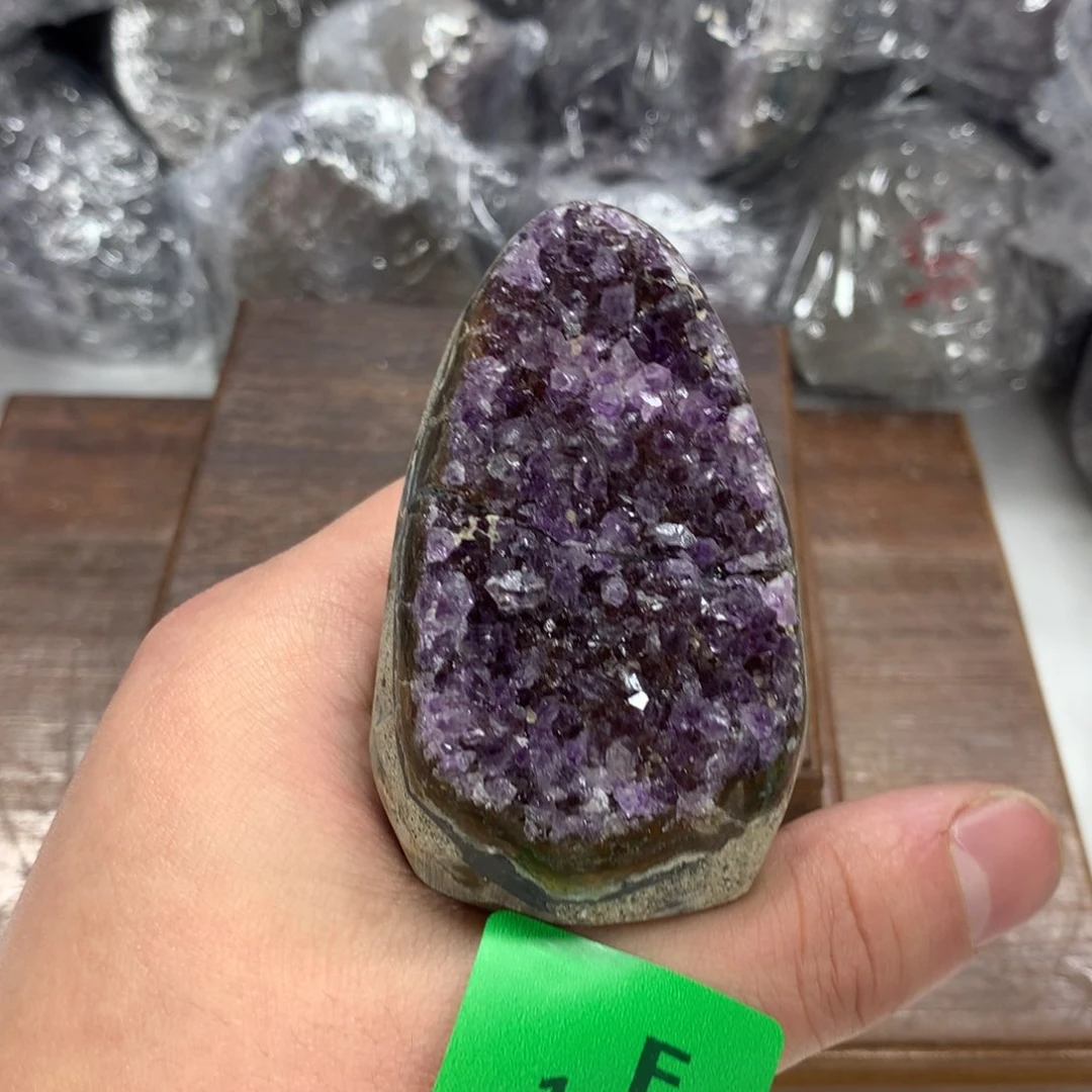 水晶大型摆件（非配饰）未镶嵌