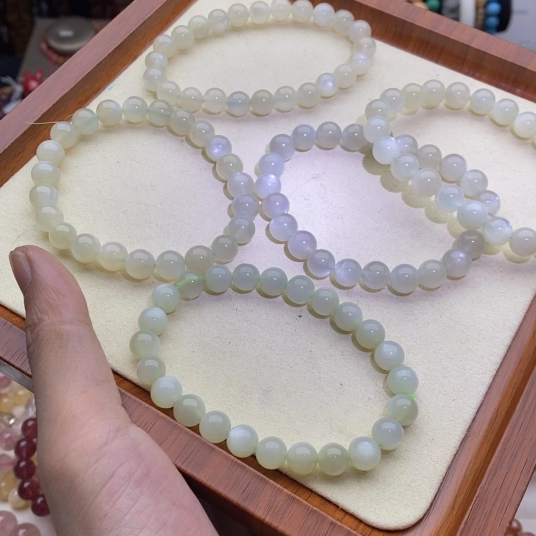 玛瑙/玉髓未镶嵌珠宝半成品一条天然8mm月光石圆珠手链