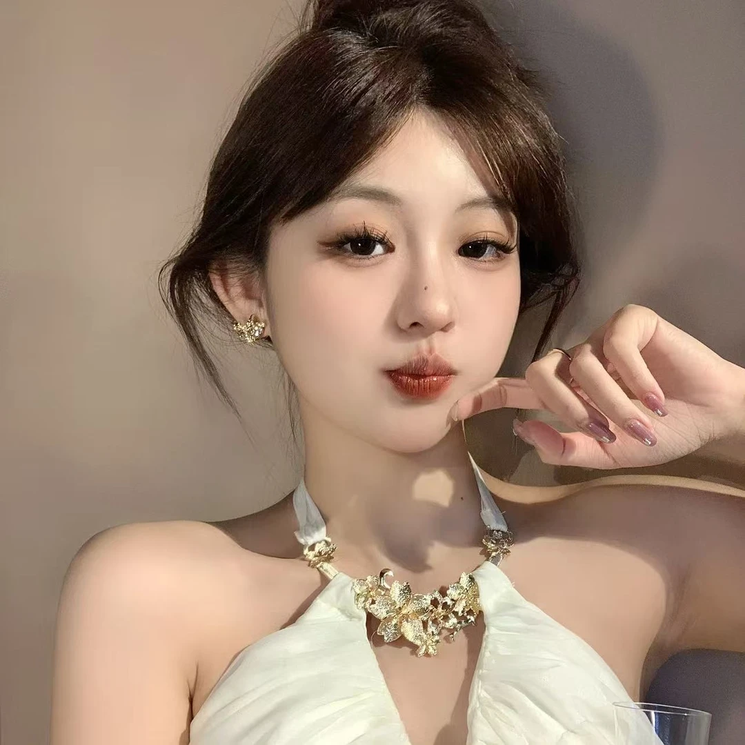 FULL GIRLISH耳环02639轻奢金色蝴蝶耳钉耳饰