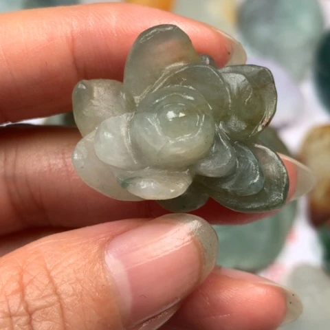 定制翡翠未镶嵌翡翠