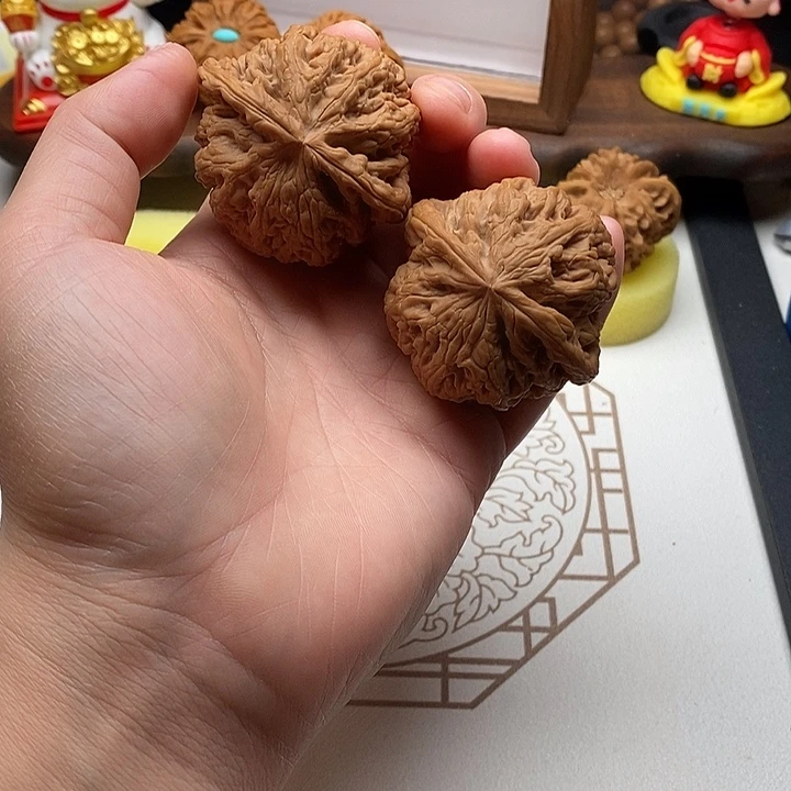 桃核吊坠大粗筋球体