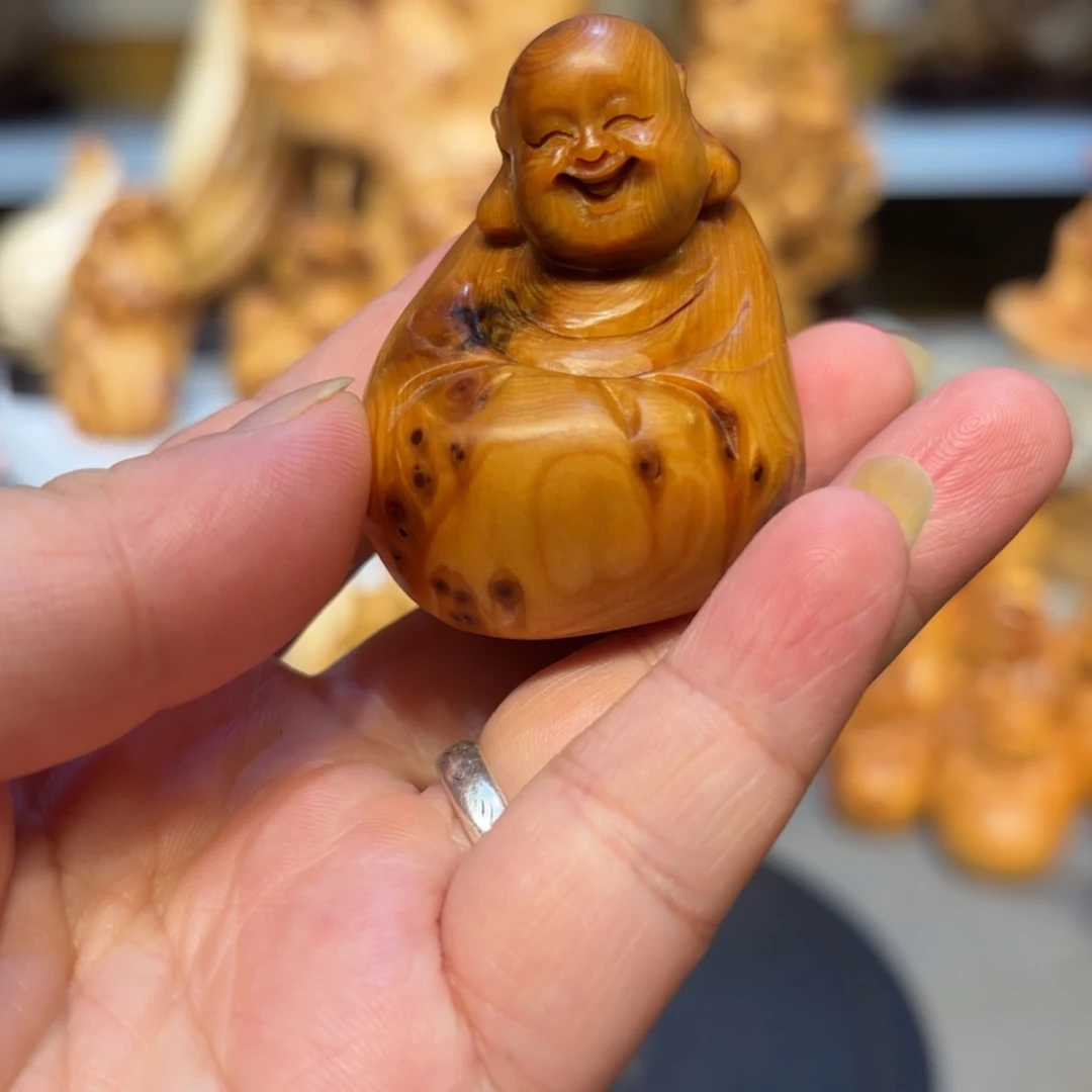 木太行崖柏弥勒佛瘤疤