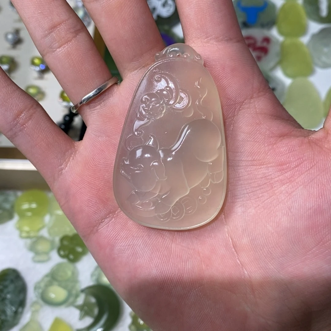 岫玉未镶嵌吊坠(不含链)