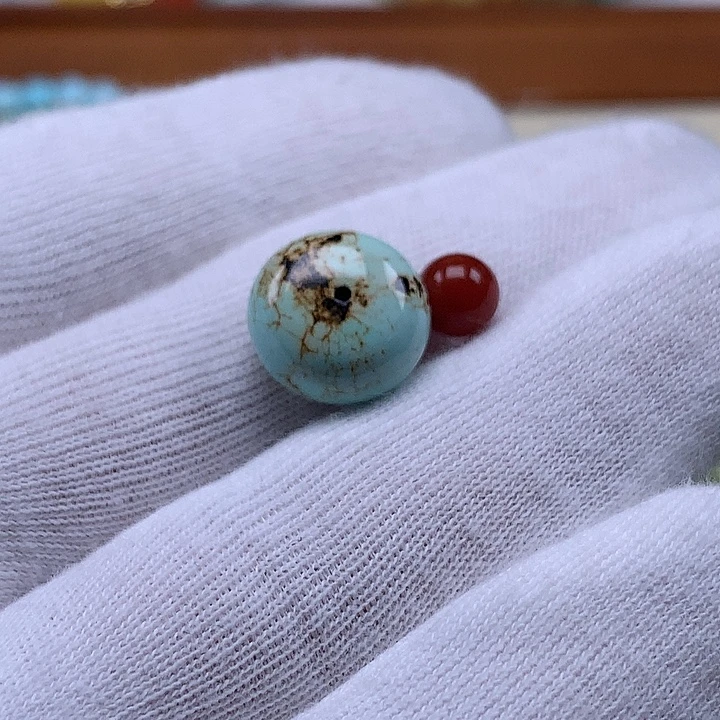 南红玛瑙未镶嵌珠宝奇石