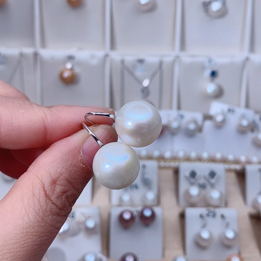 银S925镶嵌耳环淡水珍珠美*