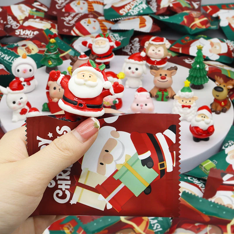 迷你圣诞盲袋惊喜礼物圣诞老人圣诞树公仔玩具幼儿园礼品奖励摆件