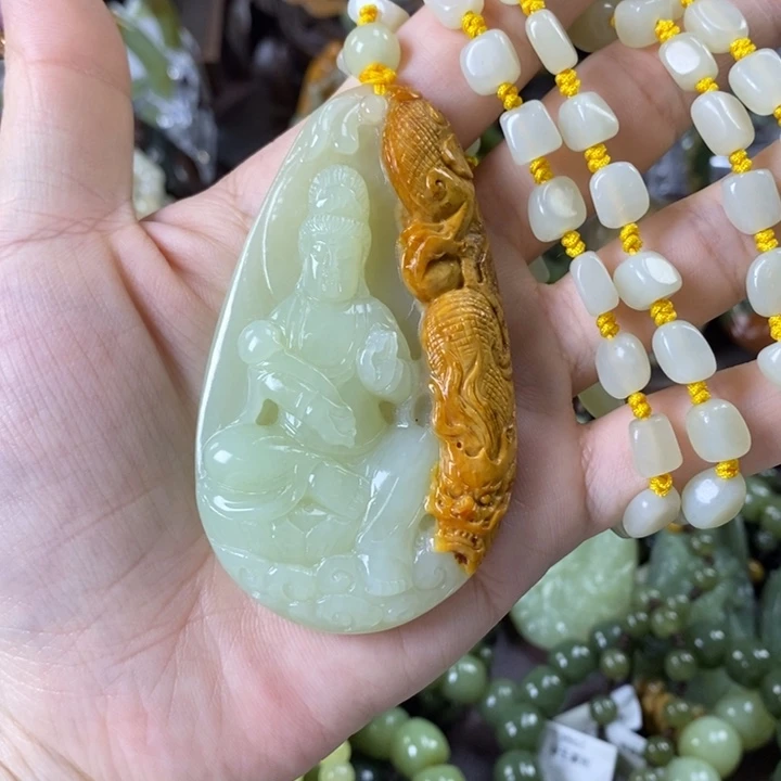 透闪石质玉挂件未镶嵌浪**天