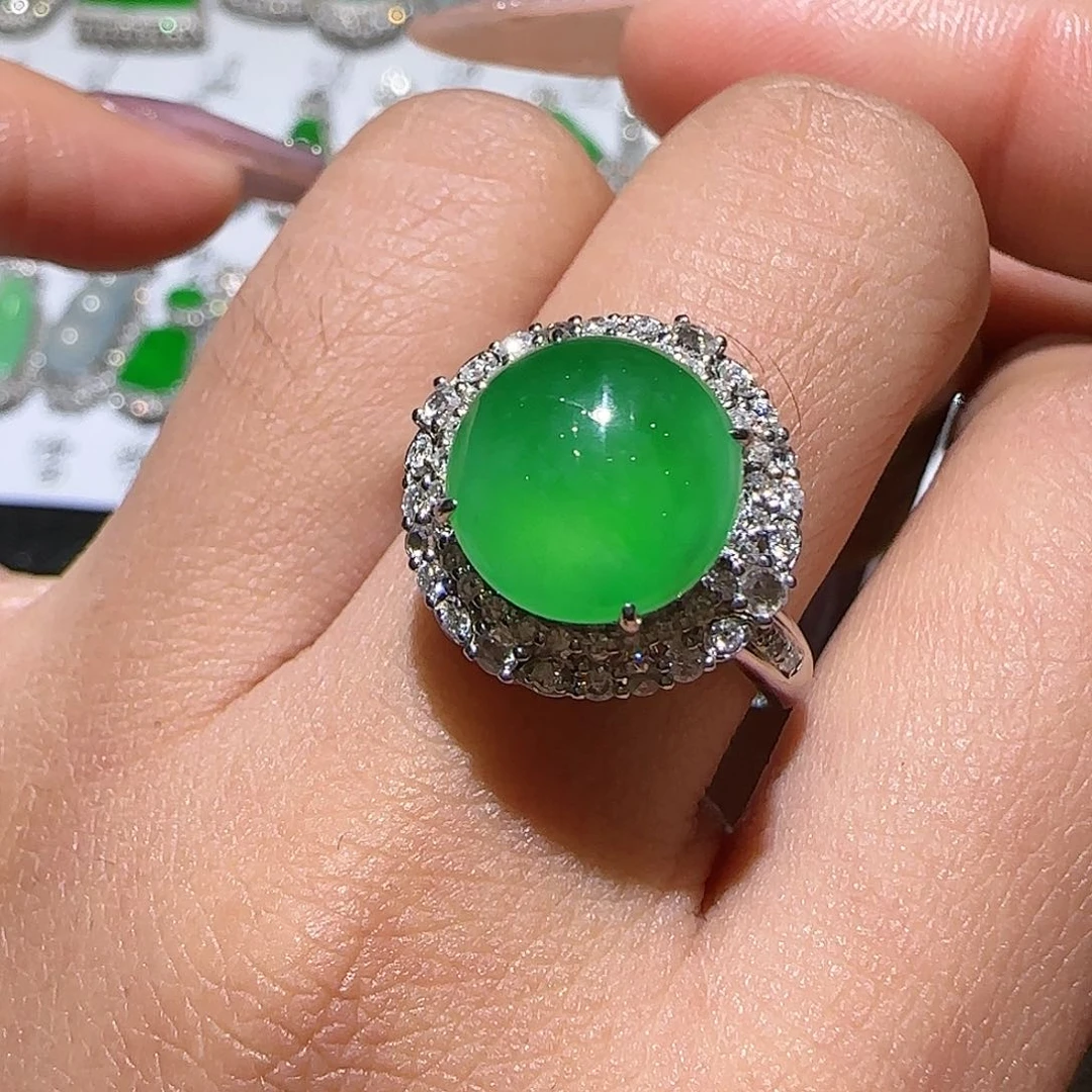 【闪购商品】18K金镶嵌戒指翡翠兜*天然