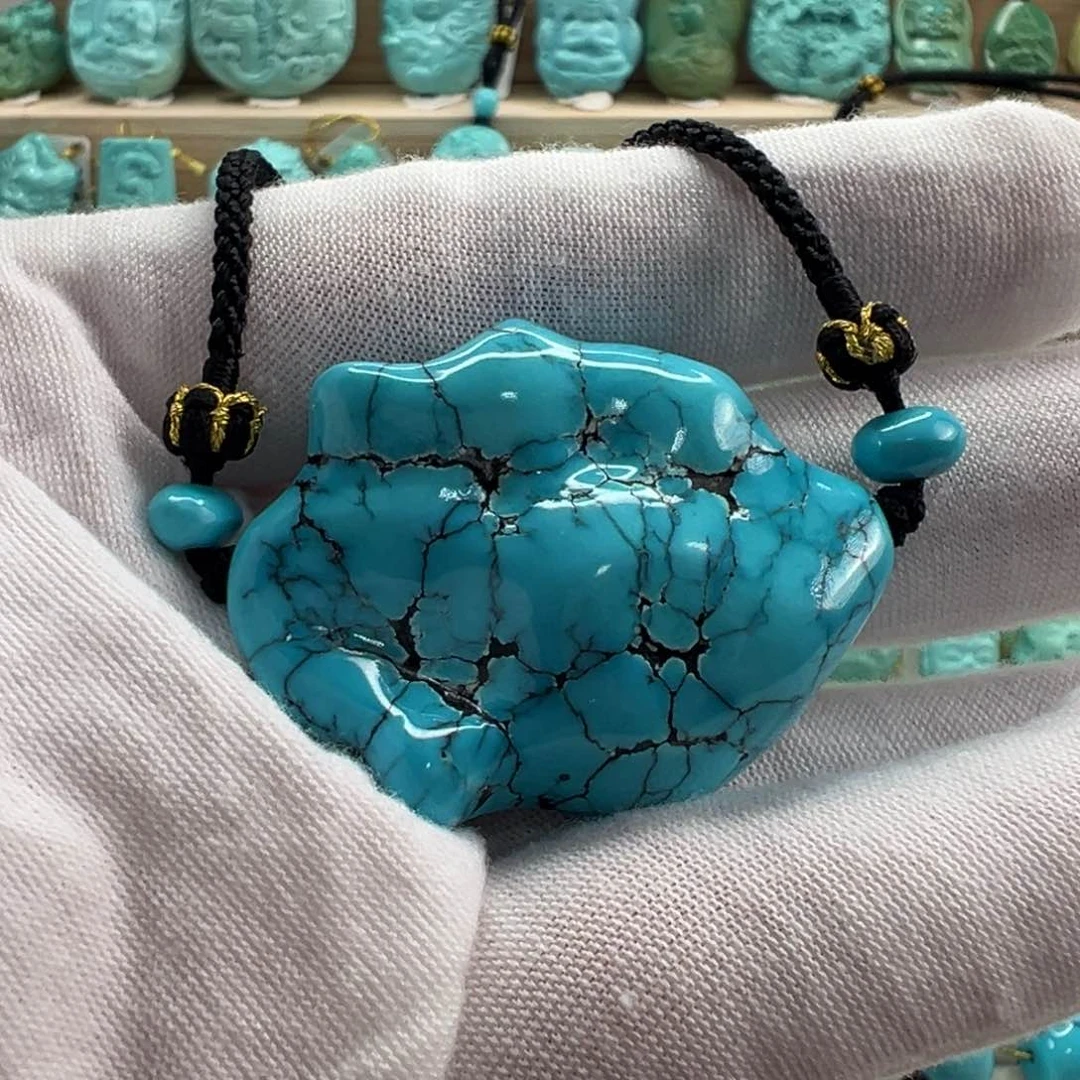 未镶嵌绿松石随形32mm
