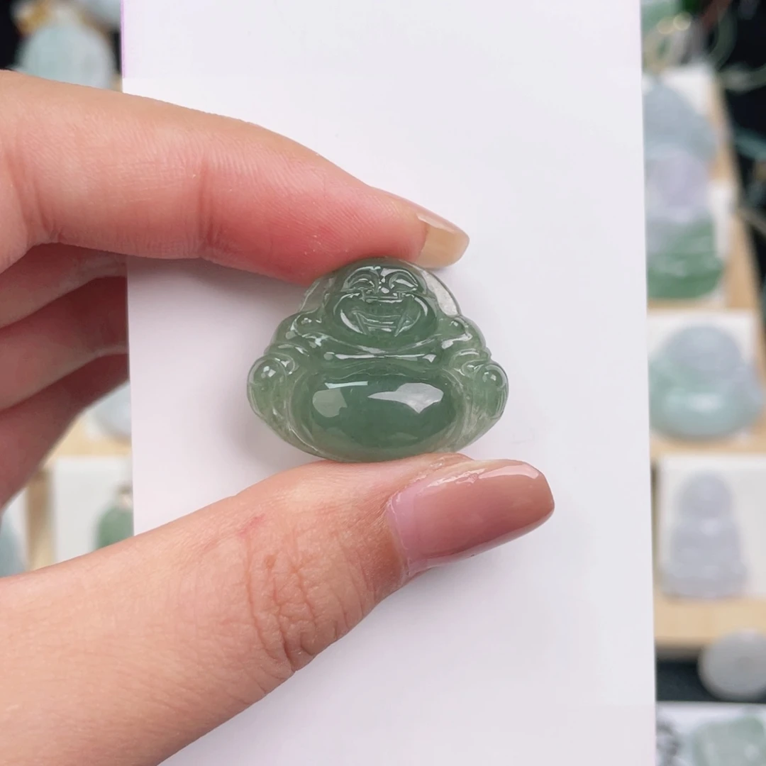 颈饰未镶嵌翡翠佛公