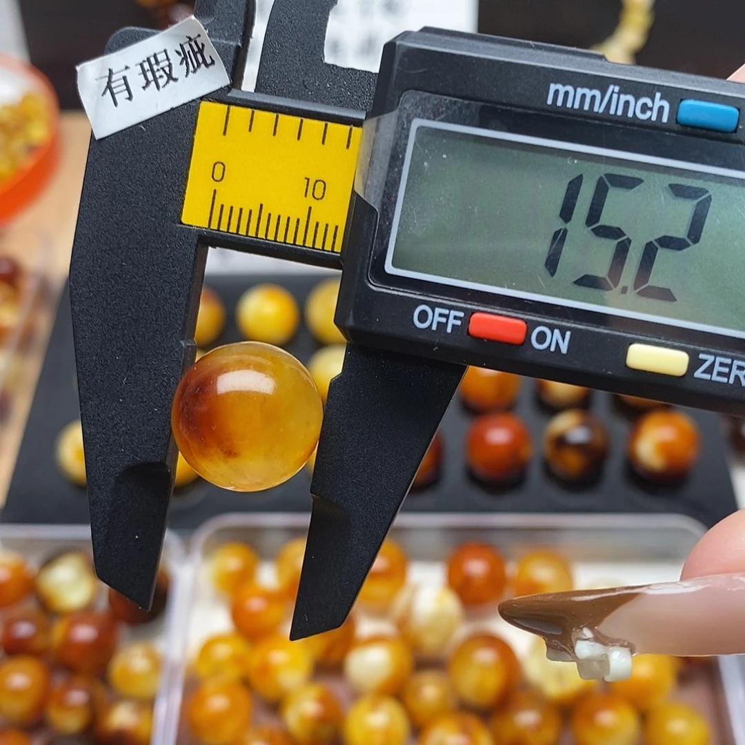 虫珀未镶嵌裸石蜜蜡818