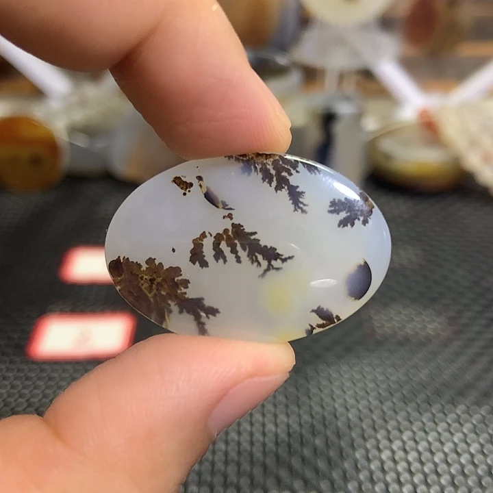 玛瑙/玉髓颈饰合金