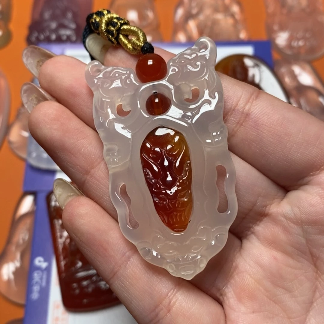 玛瑙/玉髓吊坠未镶嵌
