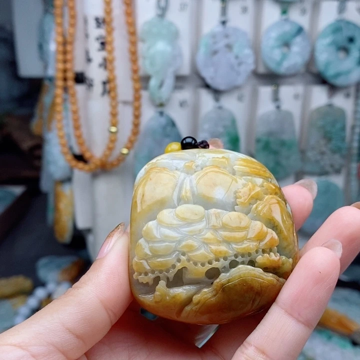 翡翠未镶嵌颈饰翡翠