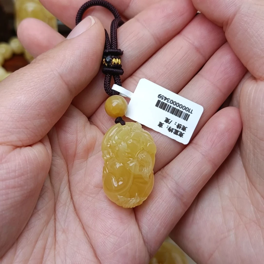 未镶嵌颈饰蜜蜡小尺寸貔貅