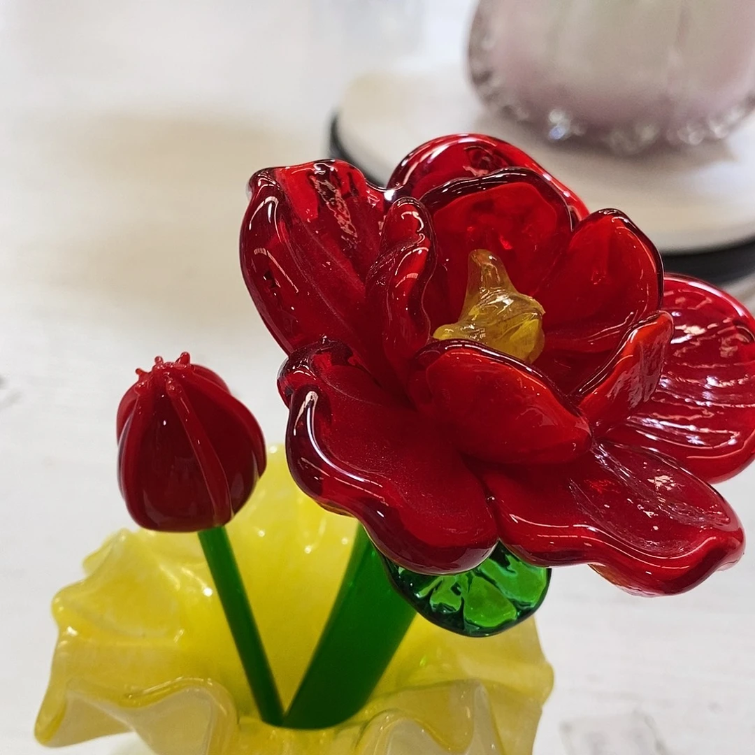 琉璃两只小花红色
