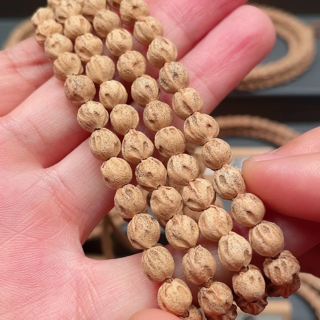 吊坠柏香籽/百香籽奶油皮莲花鬼