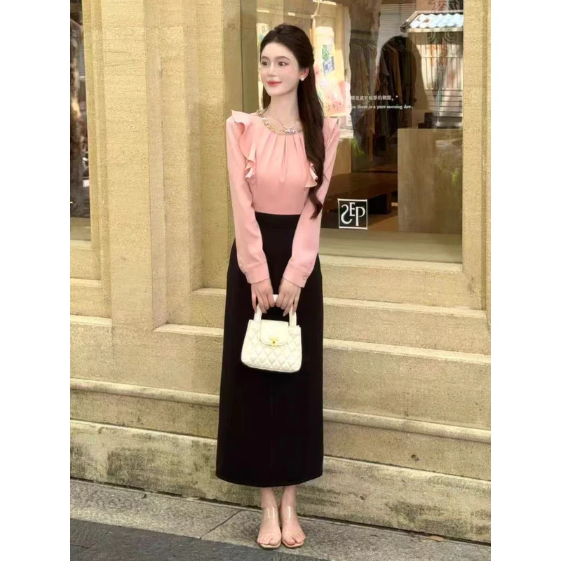 W208  秋季新款韩系高级感连衣裙2025秋粉拼黑绝美长裙