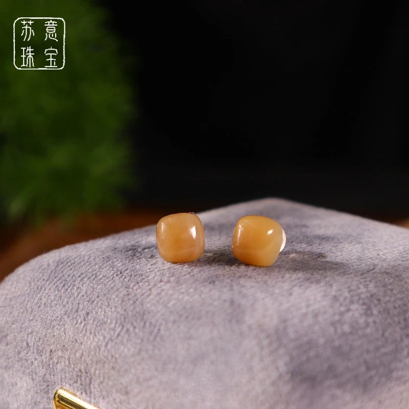 天然和田玉18K金糖玉耳钉拍一发一z（多样性发货）