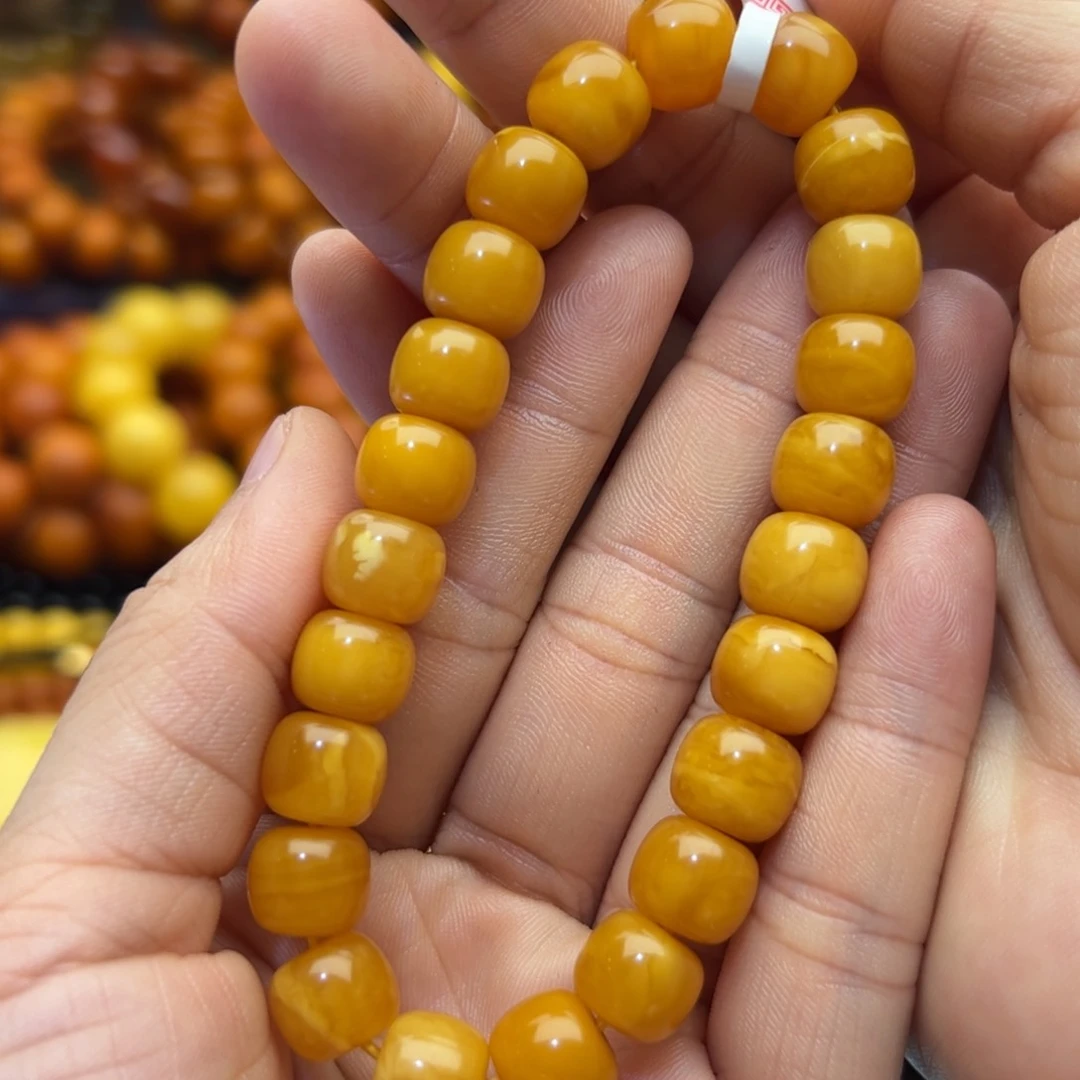 未镶嵌琥珀珠宝奇石