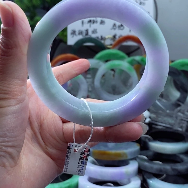 未镶嵌天然翡翠A货定制翡翠